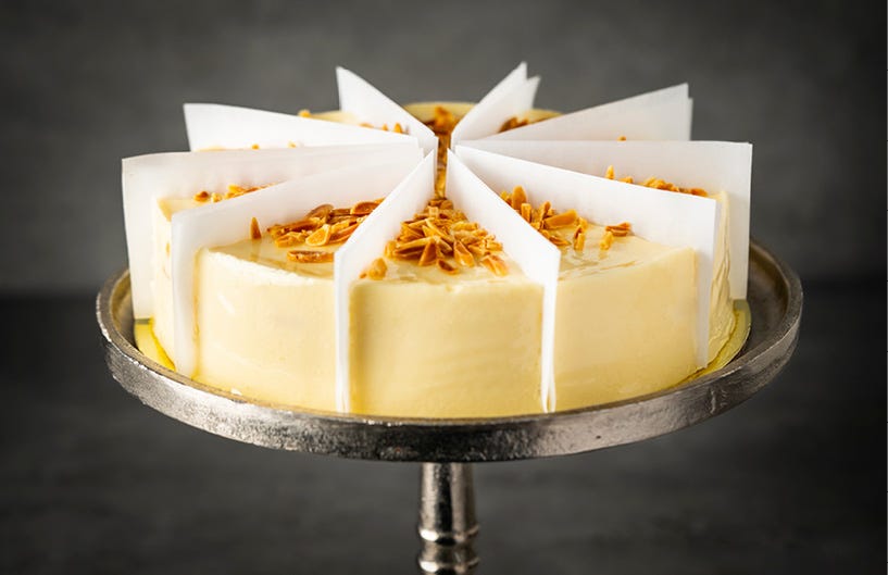 Raffaello Pre-Sliced Cake Raffaello Pre-Sliced Cake